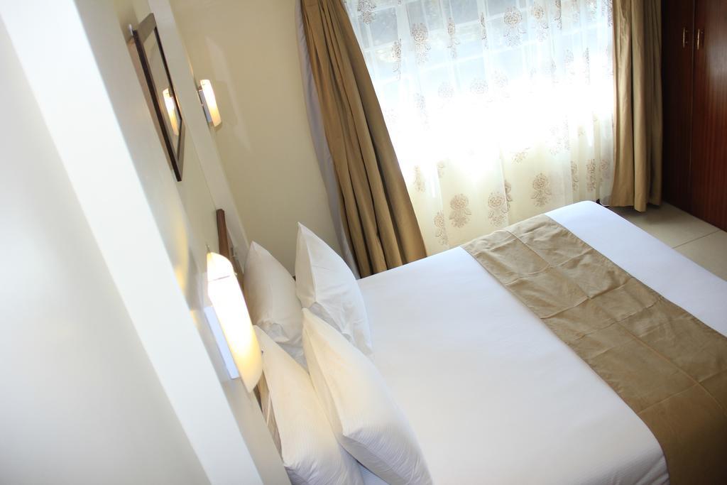 Brownie'S Guesthouse Lake Elementaita Zimmer foto